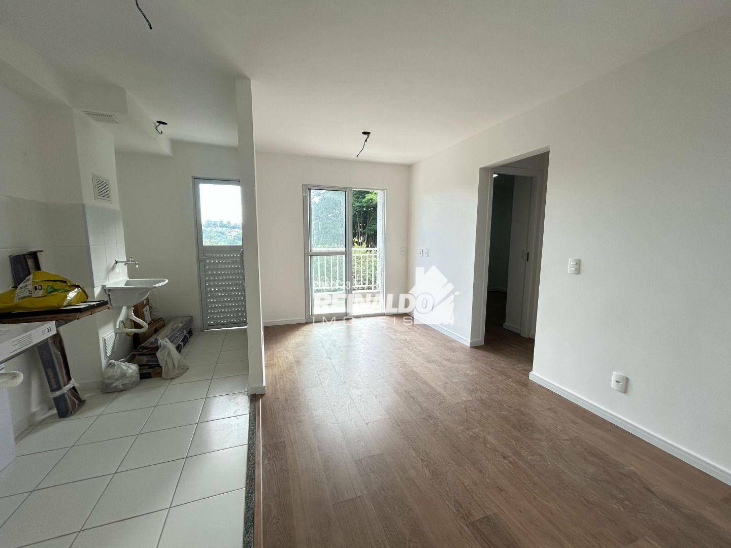 Apartamento para alugar com 2 quartos, 46m² - Foto 2