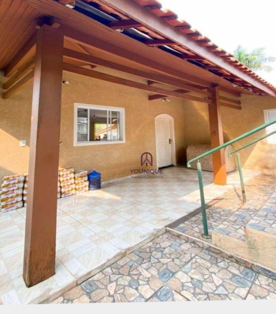 Casa à venda com 2 quartos, 105m² - Foto 2