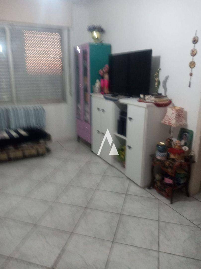 Apartamento à venda com 1 quarto, 45m² - Foto 5