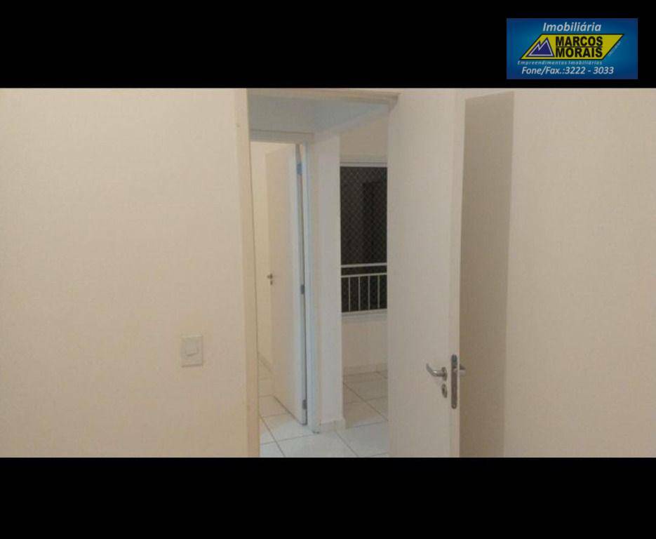 Apartamento à venda com 2 quartos, 53m² - Foto 3