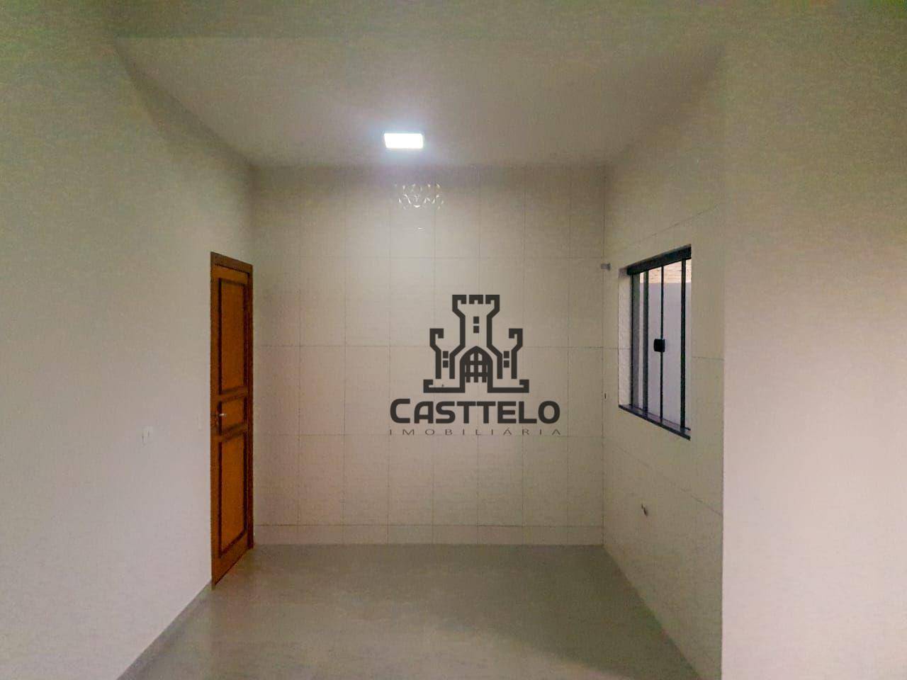 Casa à venda com 2 quartos, 60m² - Foto 5