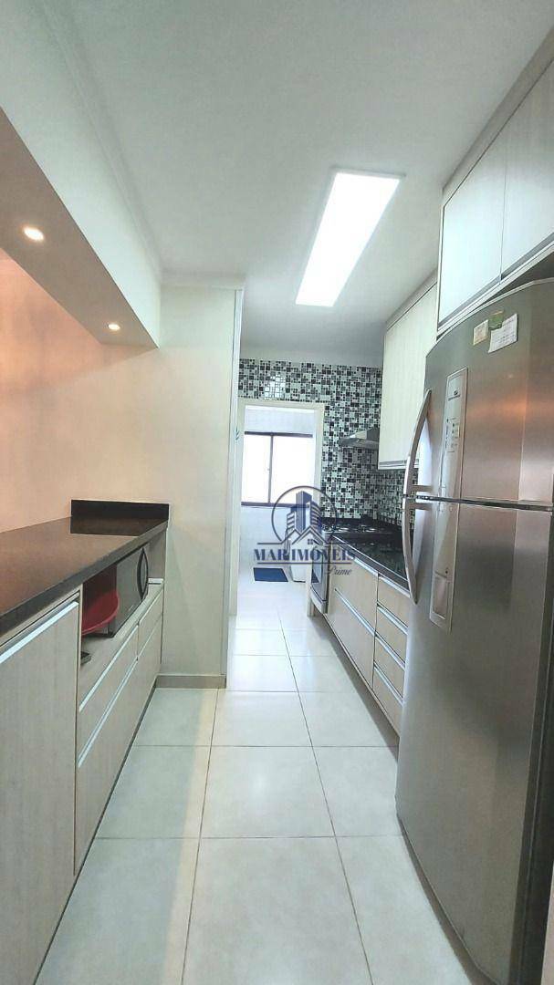 Apartamento à venda com 3 quartos, 95m² - Foto 16