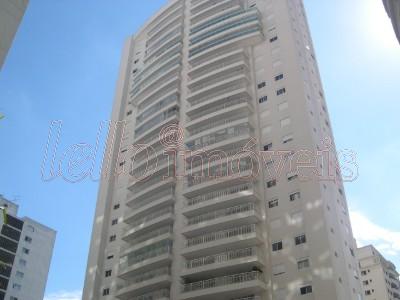 Apartamento para alugar com 3 quartos, 145m² - Foto 21