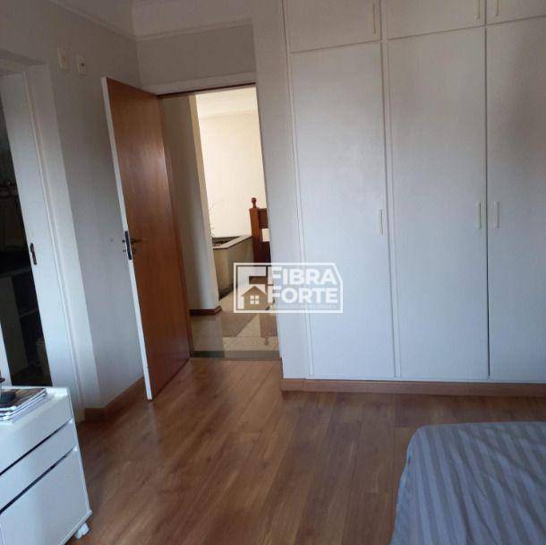 Casa de Condomínio à venda com 3 quartos, 333m² - Foto 14