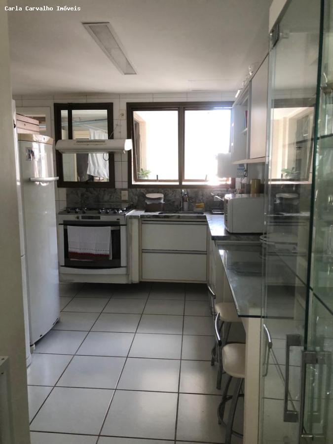 Apartamento à venda com 4 quartos, 189m² - Foto 14