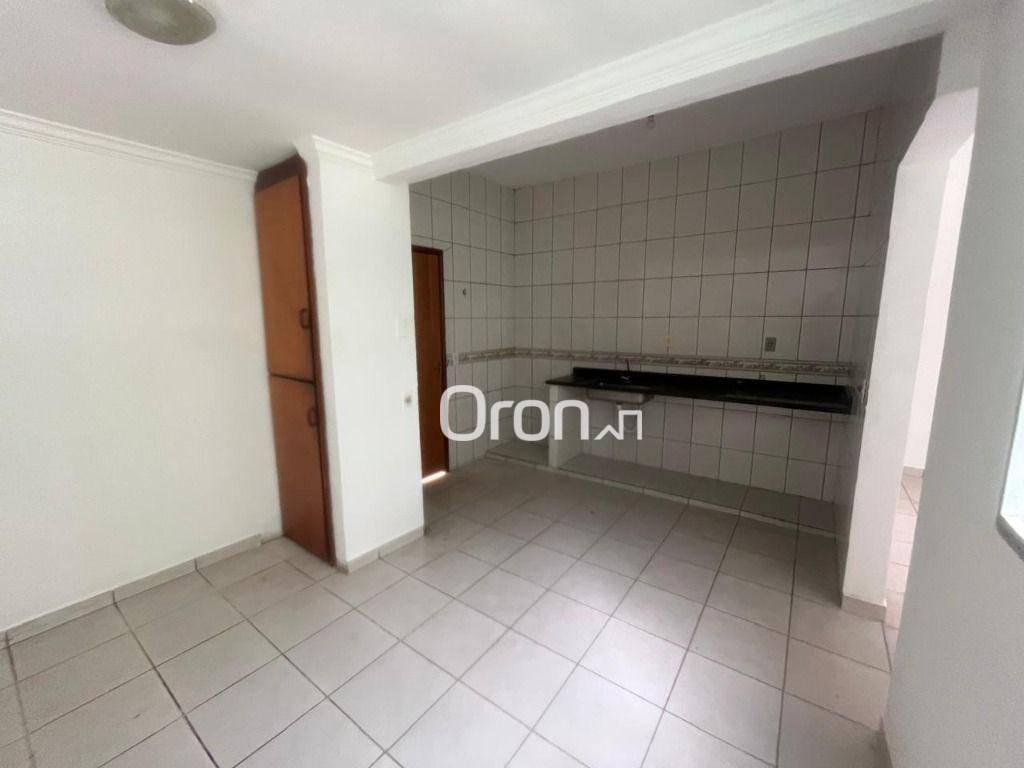 Casa à venda com 3 quartos, 242m² - Foto 12