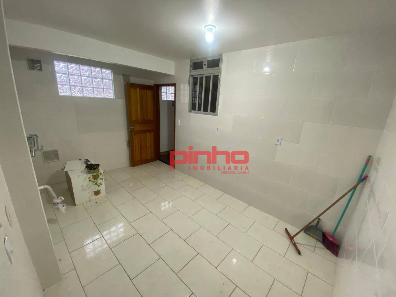Apartamento para alugar com 1 quarto, 50m² - Foto 6