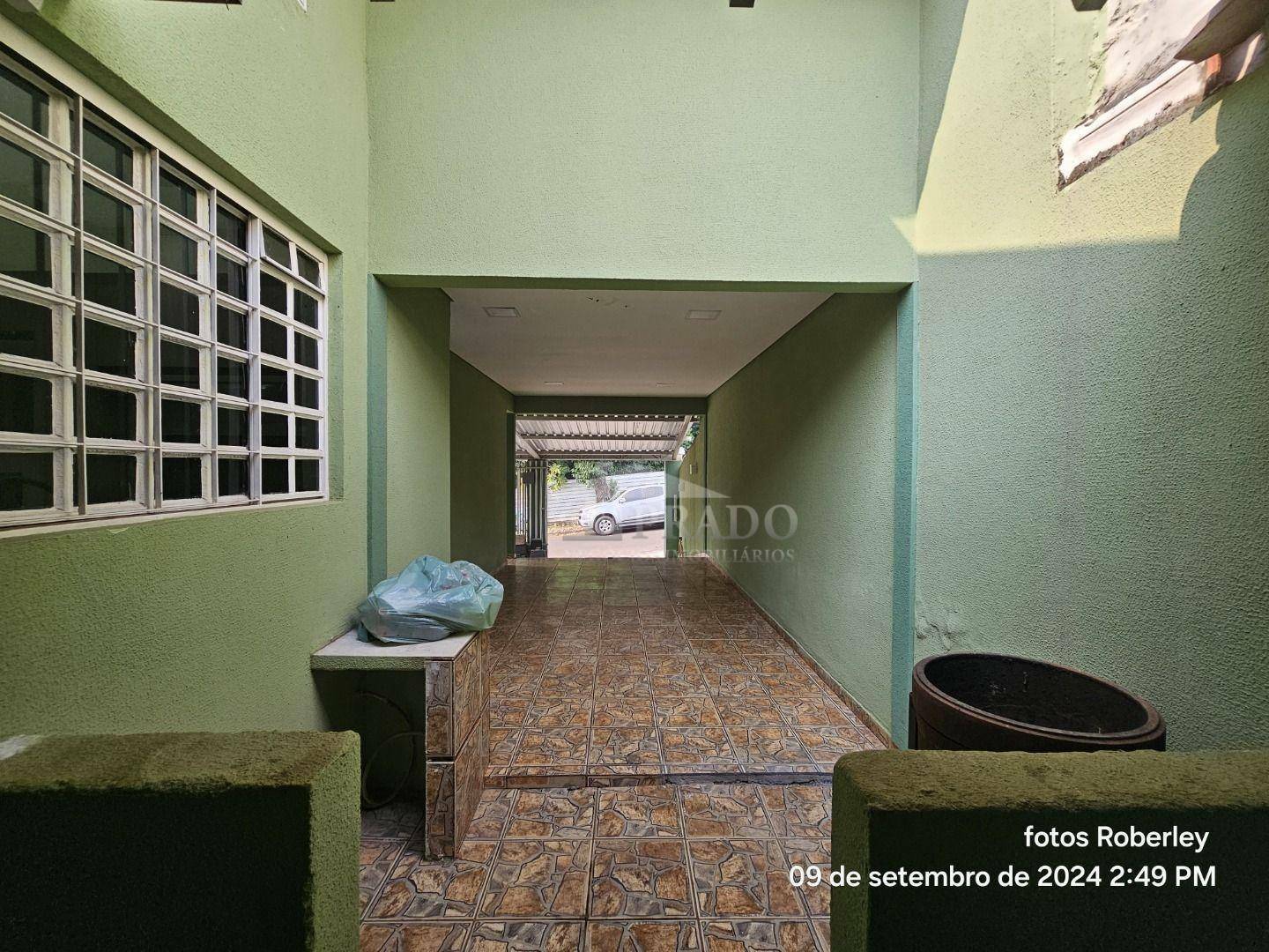 Casa para alugar com 2 quartos, 135m² - Foto 3