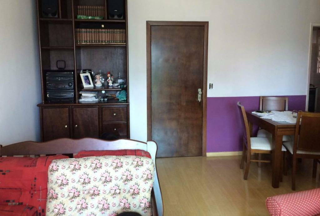 Apartamento à venda com 3 quartos, 85m² - Foto 4