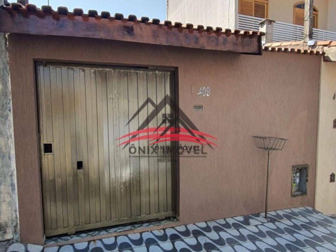 Casa à venda com 3 quartos, 100m² - Foto 2