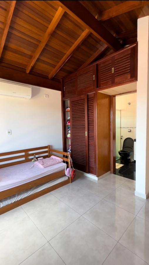 Casa à venda com 5 quartos, 350m² - Foto 8