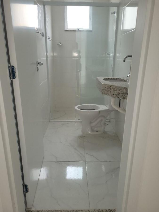 Apartamento à venda com 2 quartos, 70m² - Foto 10