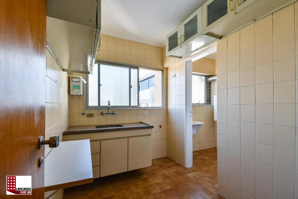 Apartamento à venda com 3 quartos, 122m² - Foto 5