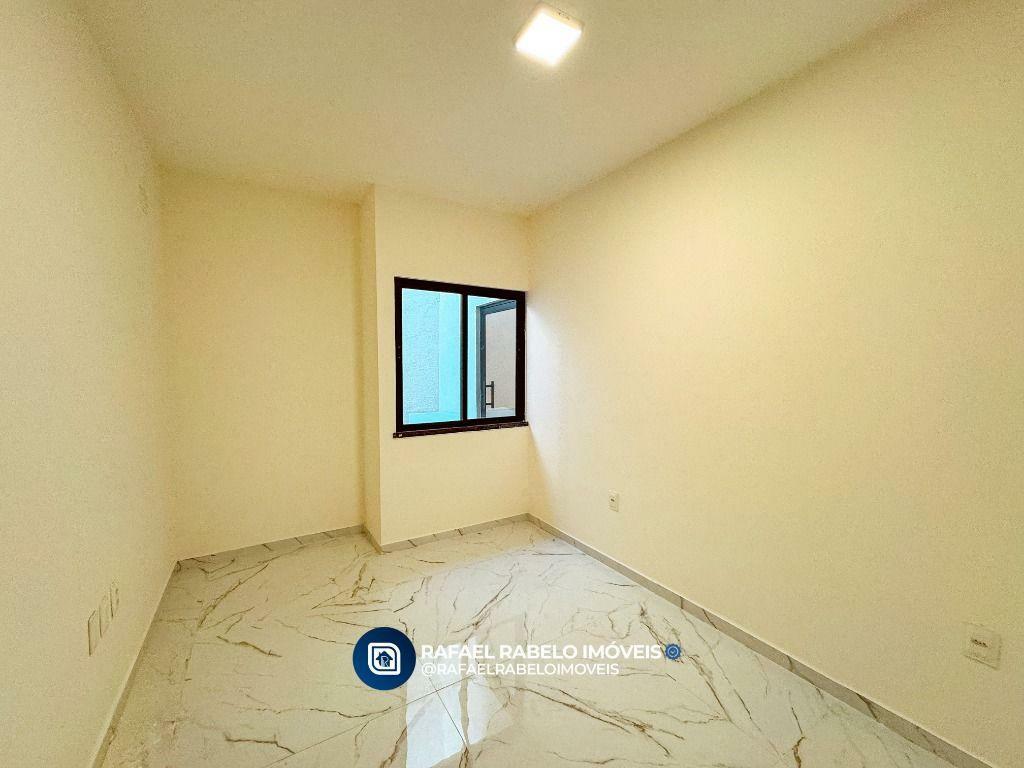 Casa à venda com 3 quartos, 103m² - Foto 5