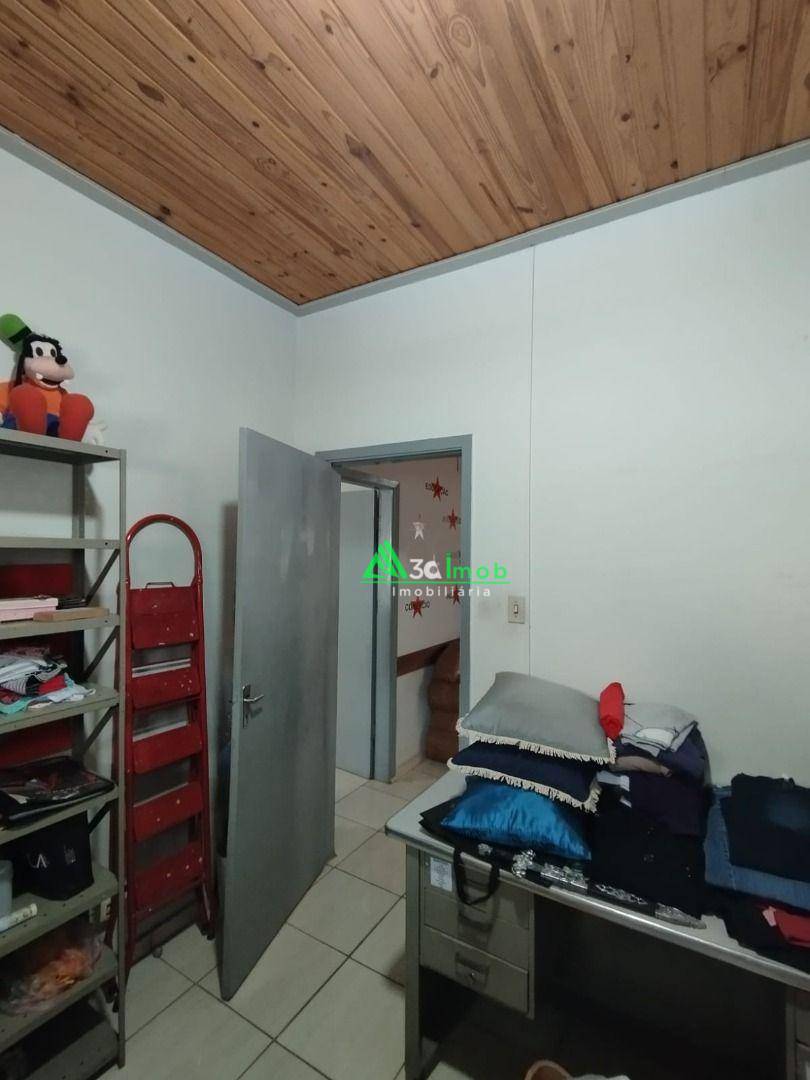 Casa à venda com 4 quartos, 108m² - Foto 3
