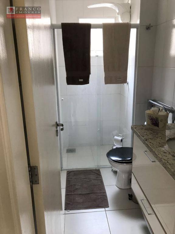 Apartamento à venda com 2 quartos, 61m² - Foto 22