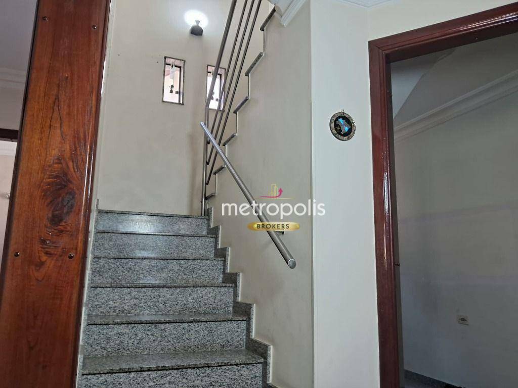 Sobrado à venda com 4 quartos, 380m² - Foto 14