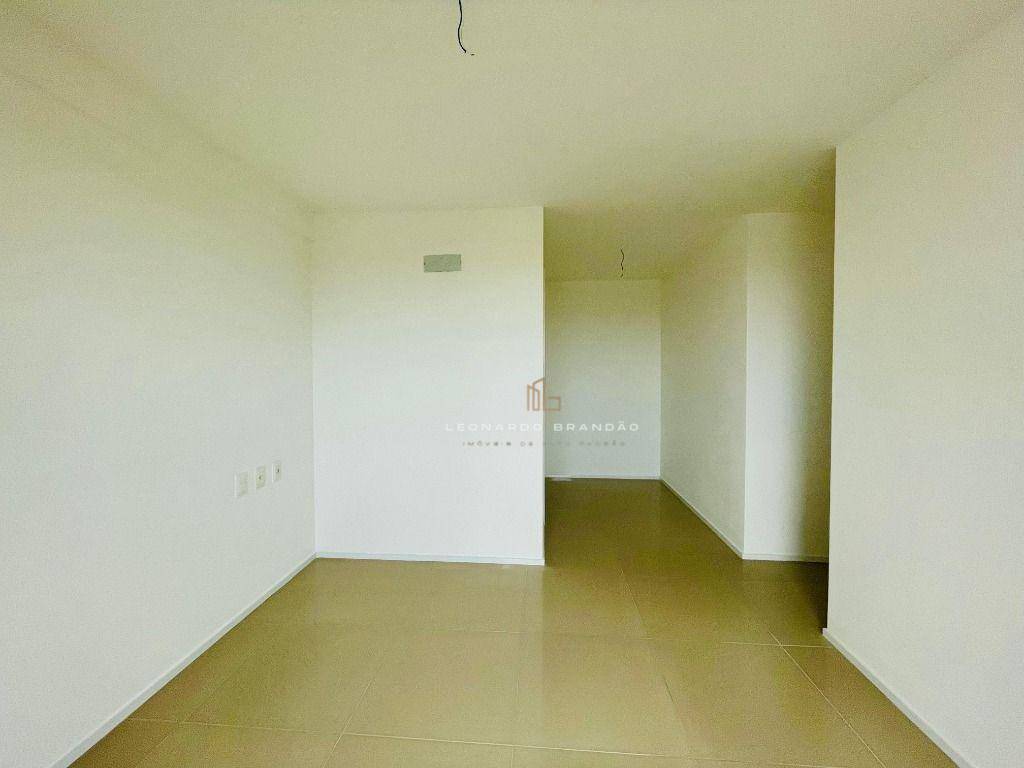 Apartamento à venda com 3 quartos, 91m² - Foto 18