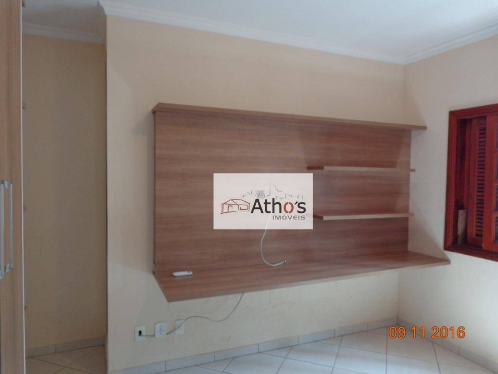 Casa à venda com 3 quartos, 218m² - Foto 23