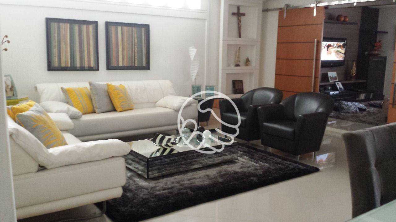 Casa, 3 quartos, 220 m² - Foto 3