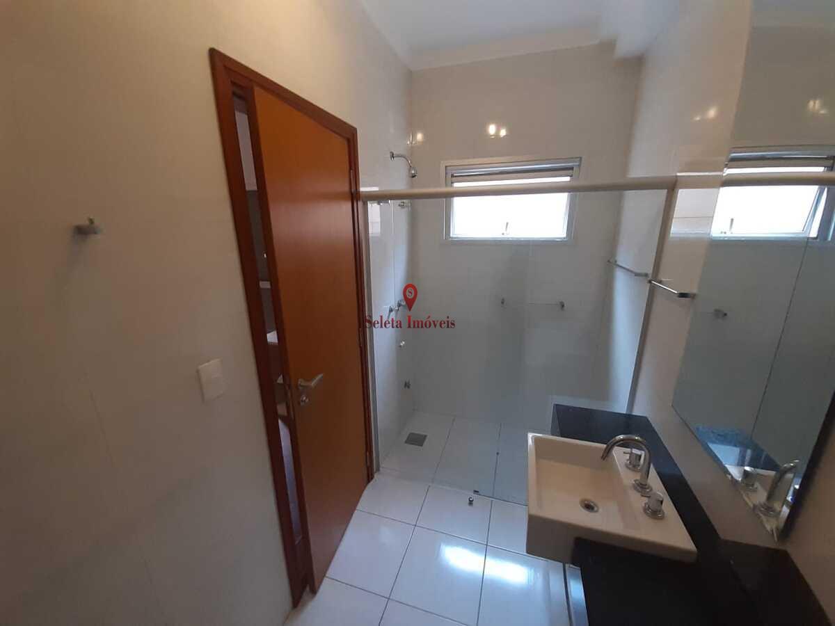 Casa de Condomínio à venda com 3 quartos, 573m² - Foto 29