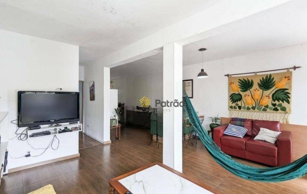 Casa à venda com 3 quartos, 160m² - Foto 2