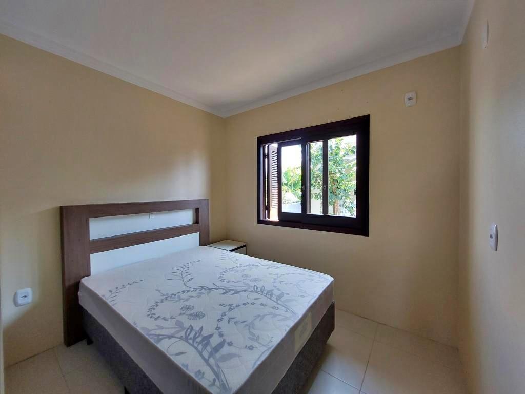 Casa à venda com 4 quartos, 150m² - Foto 18