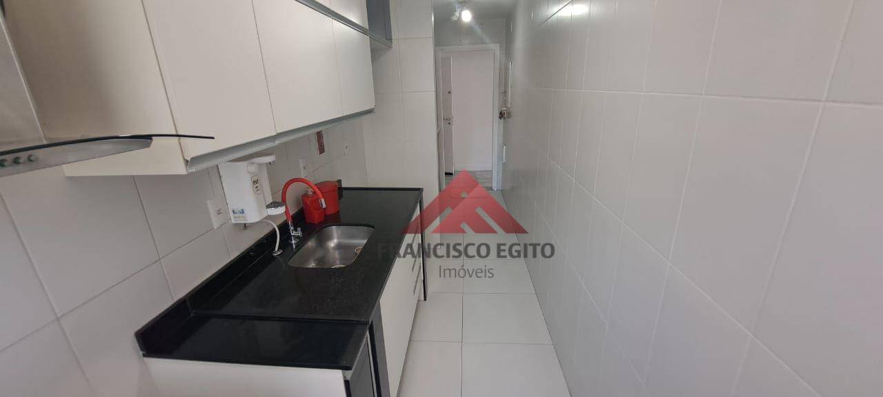 Apartamento para alugar com 3 quartos, 84m² - Foto 20