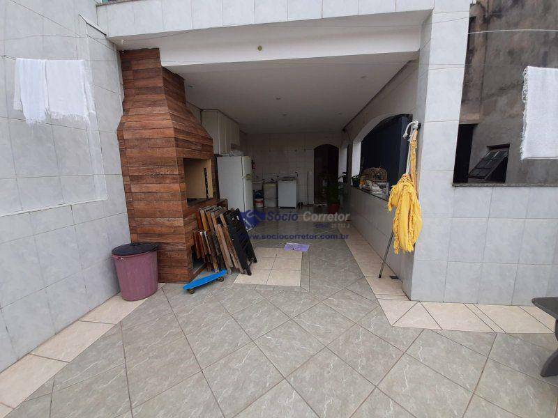 Sobrado à venda com 3 quartos, 174m² - Foto 14