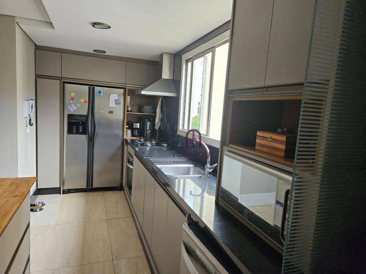 Apartamento à venda com 3 quartos, 125m² - Foto 7