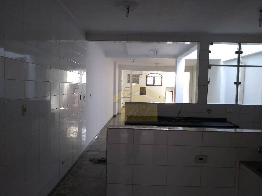 Sobrado à venda com 3 quartos, 226m² - Foto 20