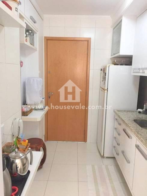 Apartamento à venda com 3 quartos, 75m² - Foto 9