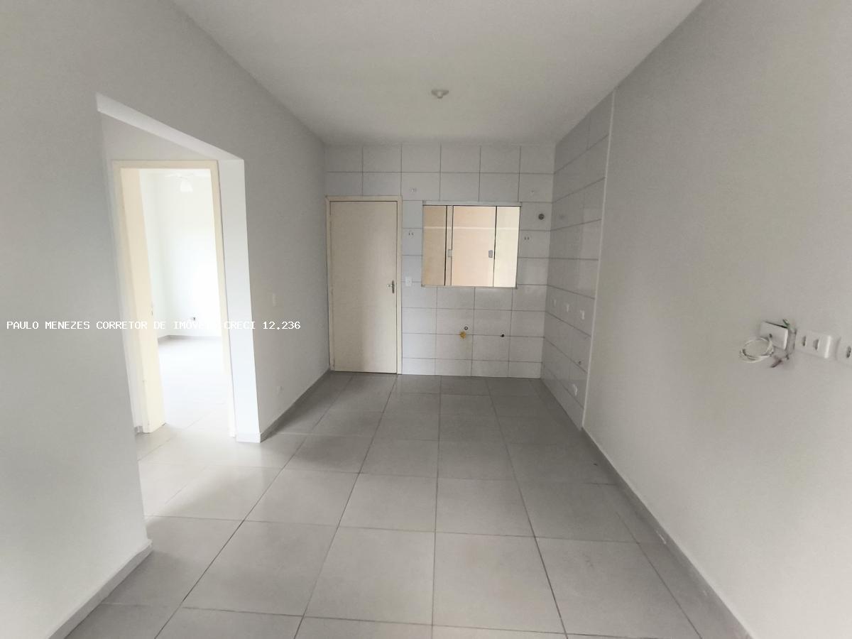 Apartamento à venda com 2 quartos, 56m² - Foto 3