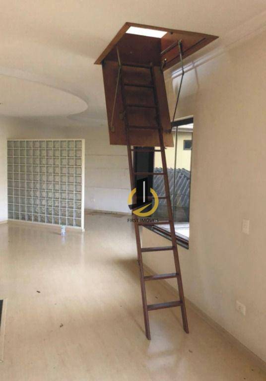 Sobrado à venda com 3 quartos, 354m² - Foto 28