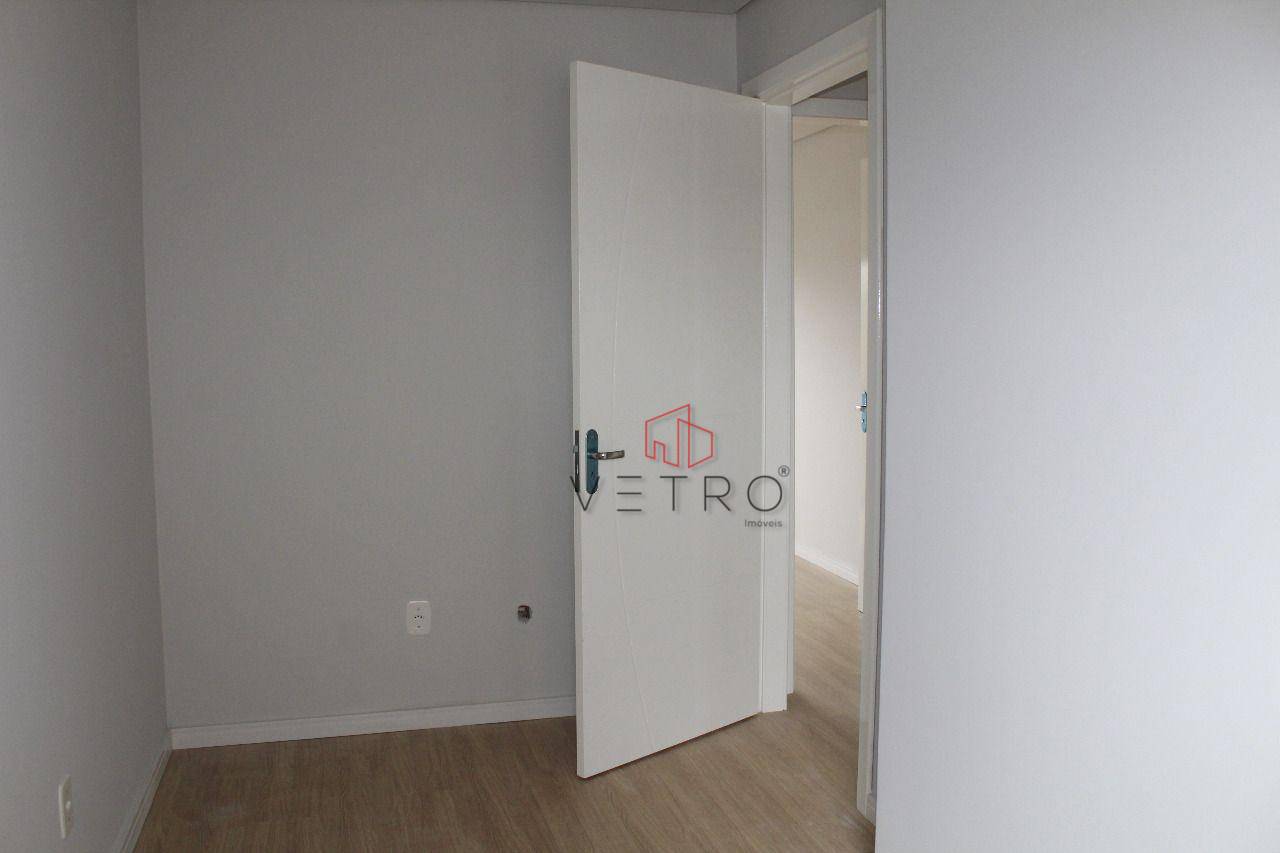 Apartamento à venda com 2 quartos, 55m² - Foto 11