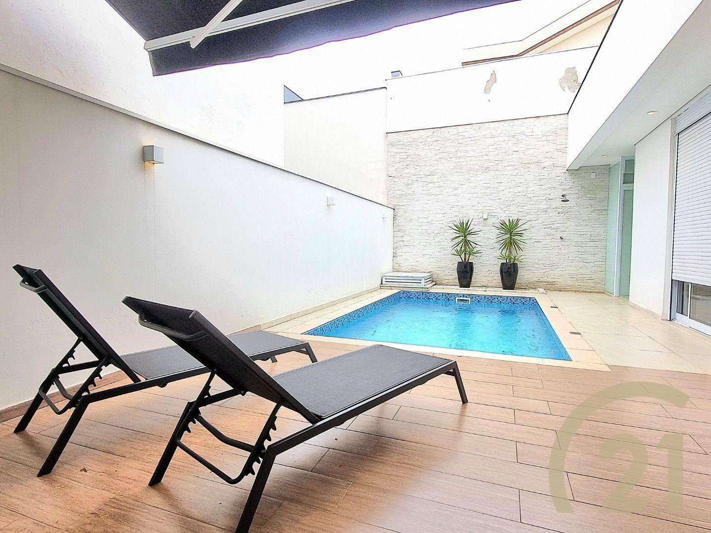 Casa de Condomínio à venda com 3 quartos, 225m² - Foto 9