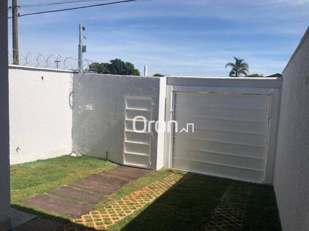 Casa à venda com 3 quartos, 108m² - Foto 10