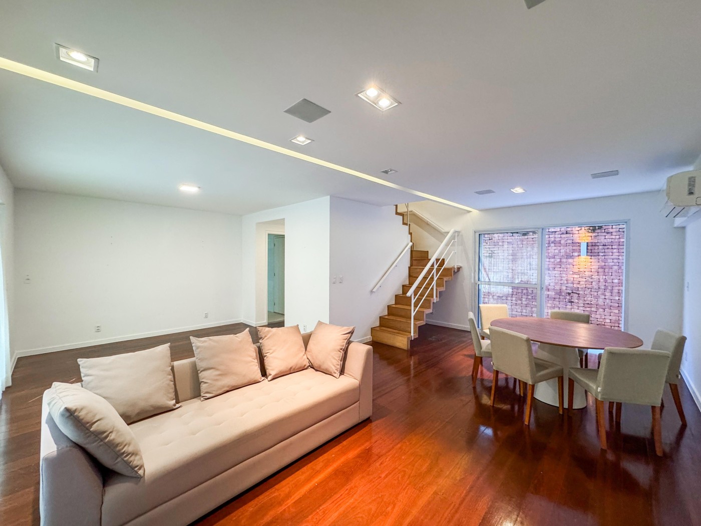 Apartamento à venda com 3 quartos, 199m² - Foto 15