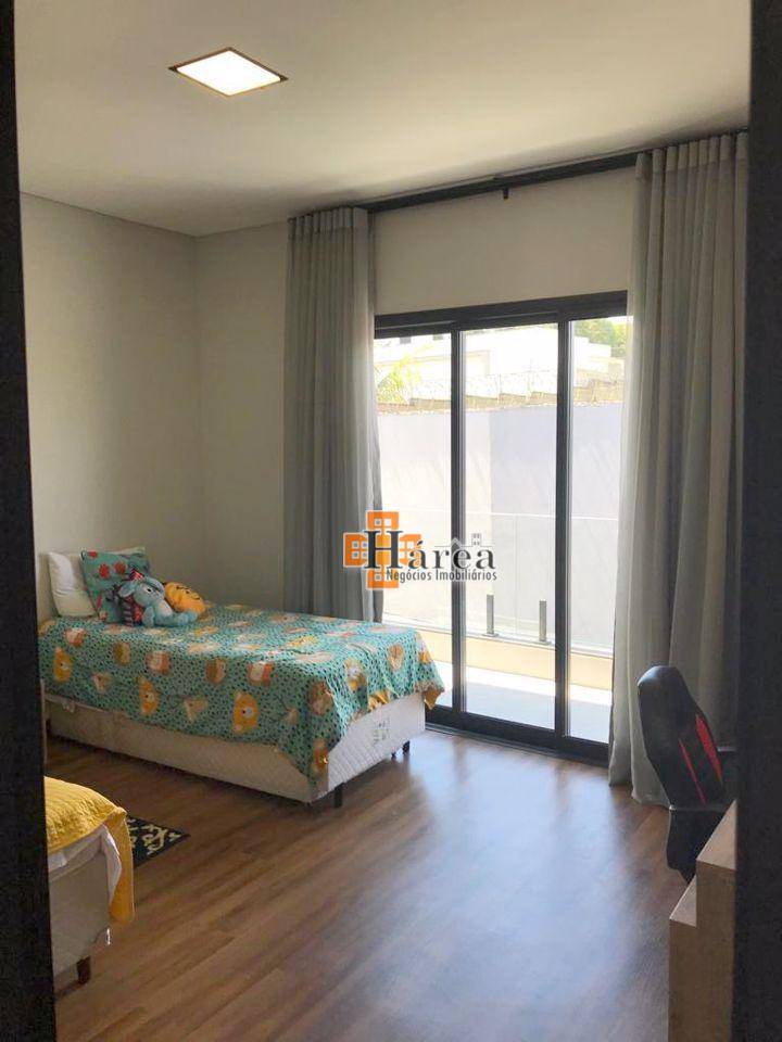 Sobrado à venda com 4 quartos, 300m² - Foto 25