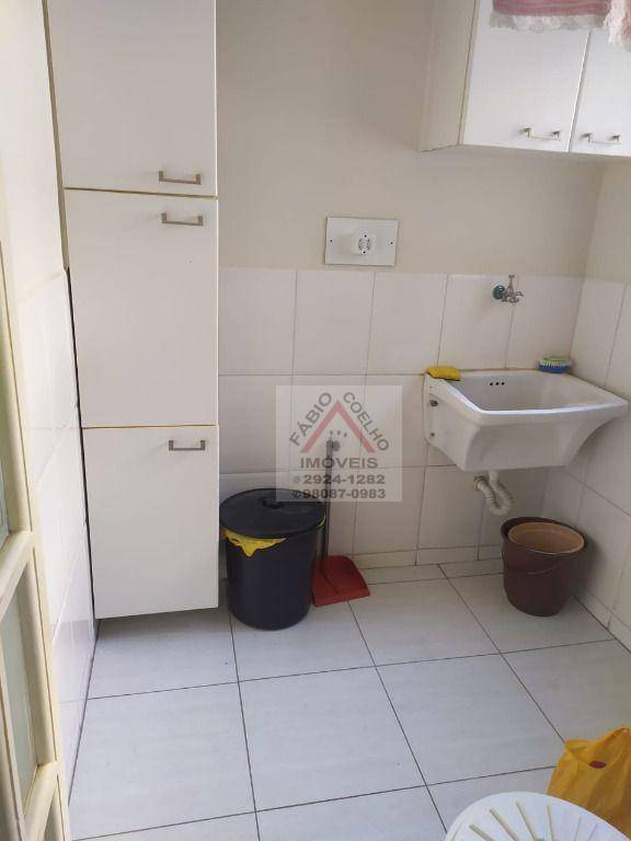 Apartamento à venda com 2 quartos, 62m² - Foto 13