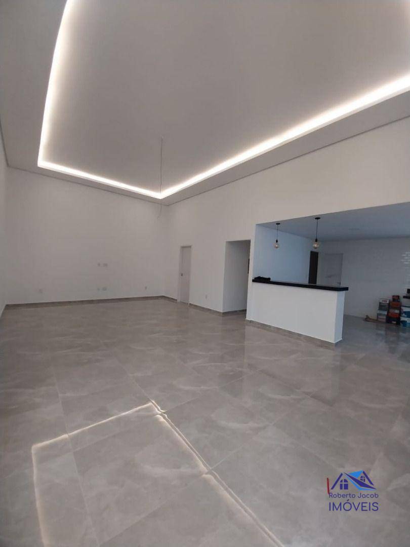 Casa de Condomínio à venda com 3 quartos, 300m² - Foto 3