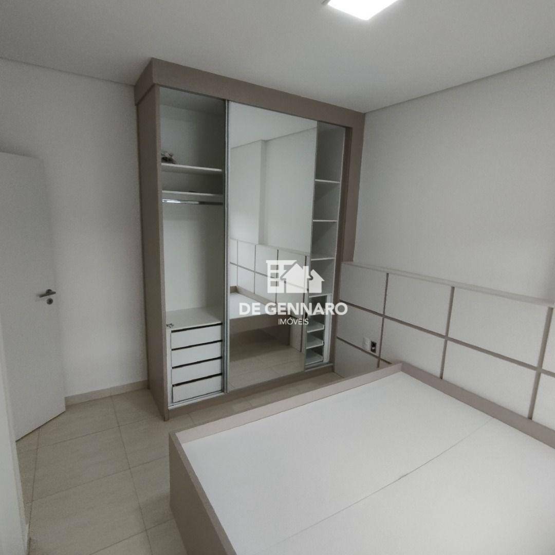 Apartamento à venda com 3 quartos, 119m² - Foto 14