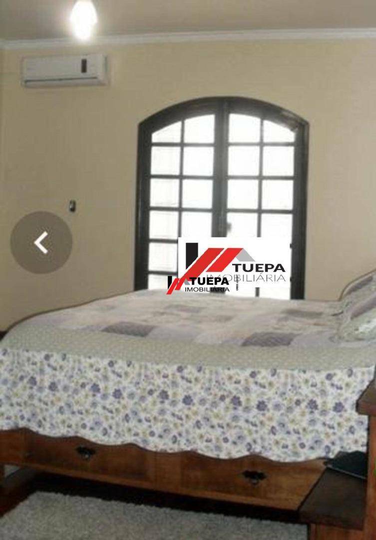 Sobrado à venda com 3 quartos, 220M2 - Foto 4