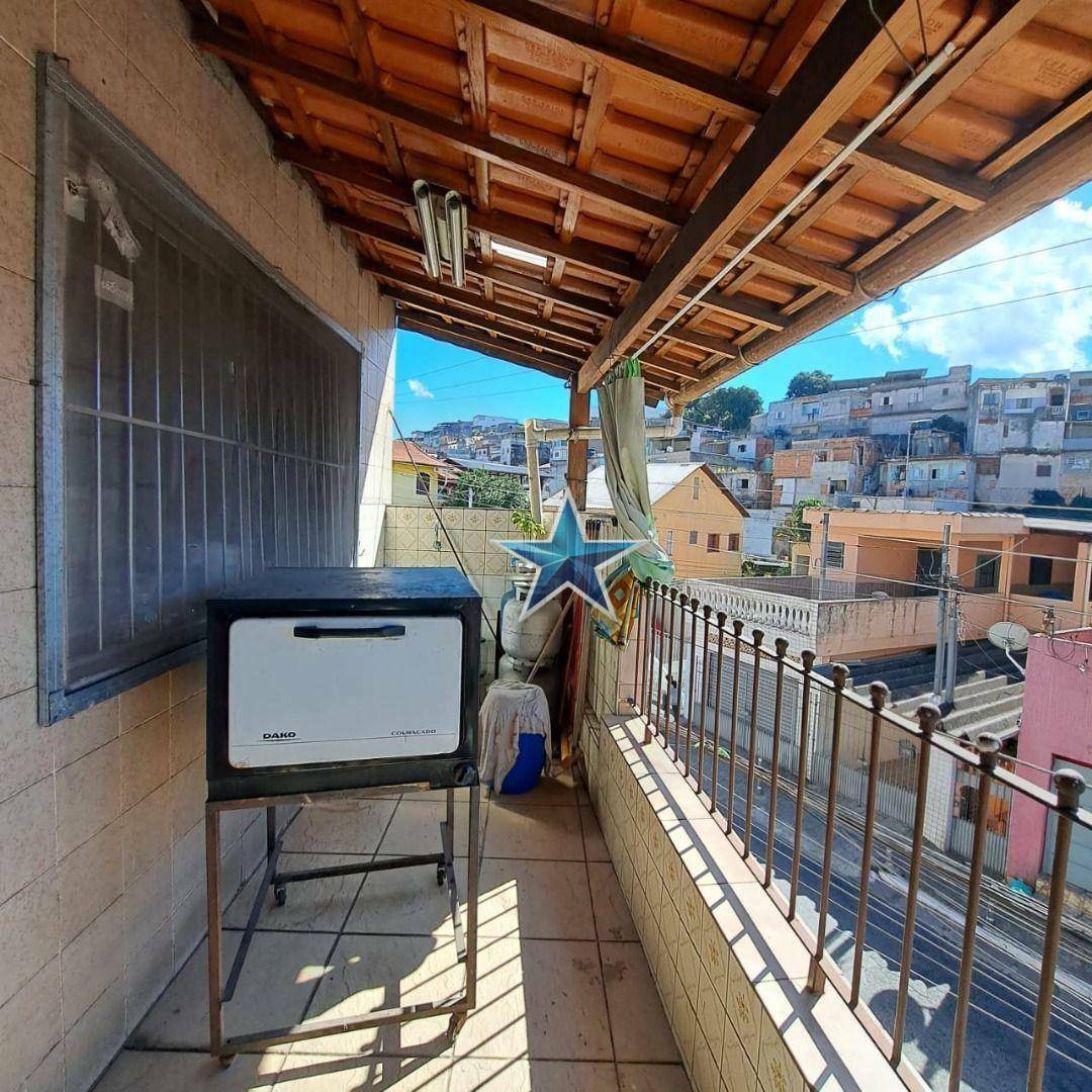 Sobrado à venda com 4 quartos, 200m² - Foto 27