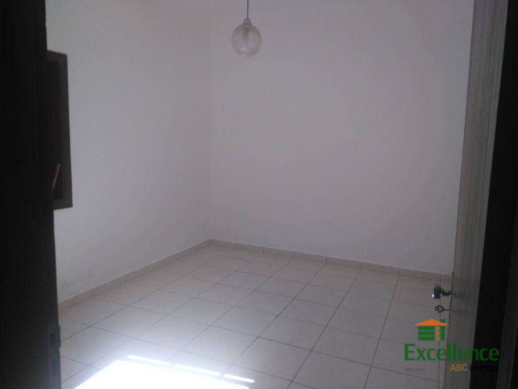 Casa à venda com 3 quartos, 150m² - Foto 17