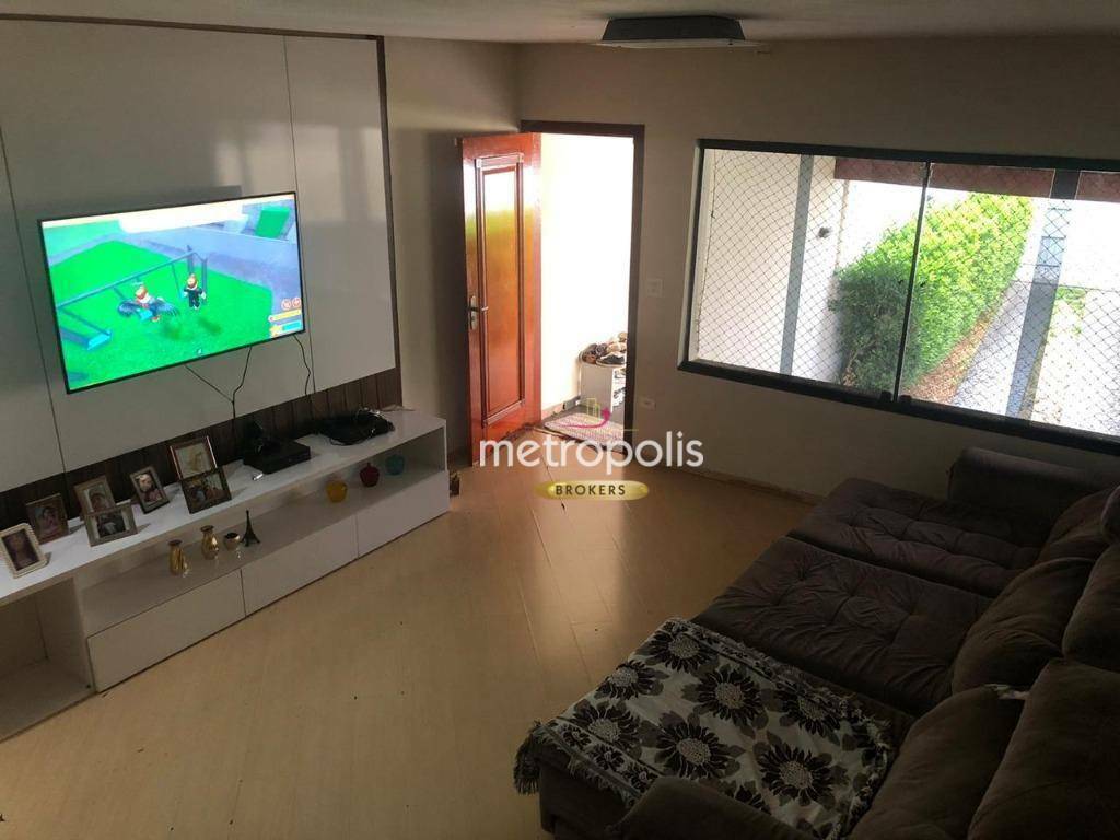 Sobrado à venda com 3 quartos, 287m² - Foto 1