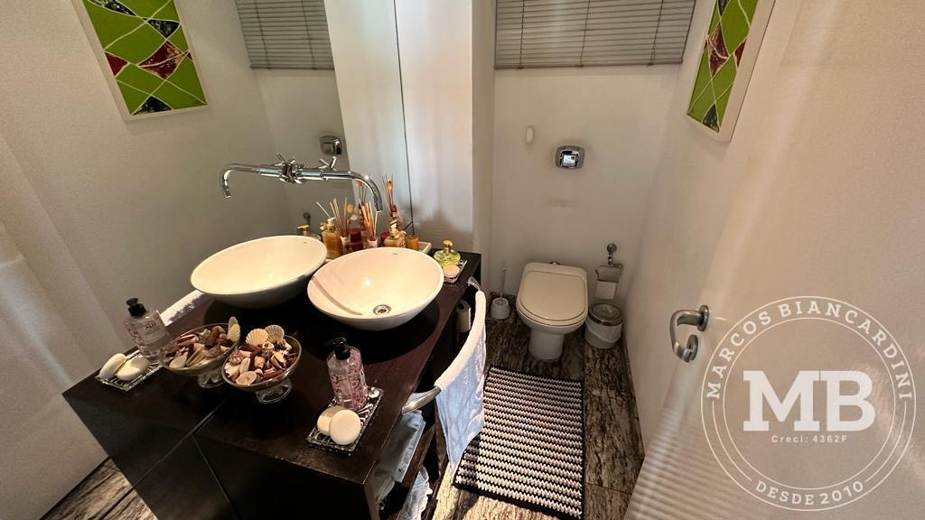 Apartamento à venda com 4 quartos, 257m² - Foto 9