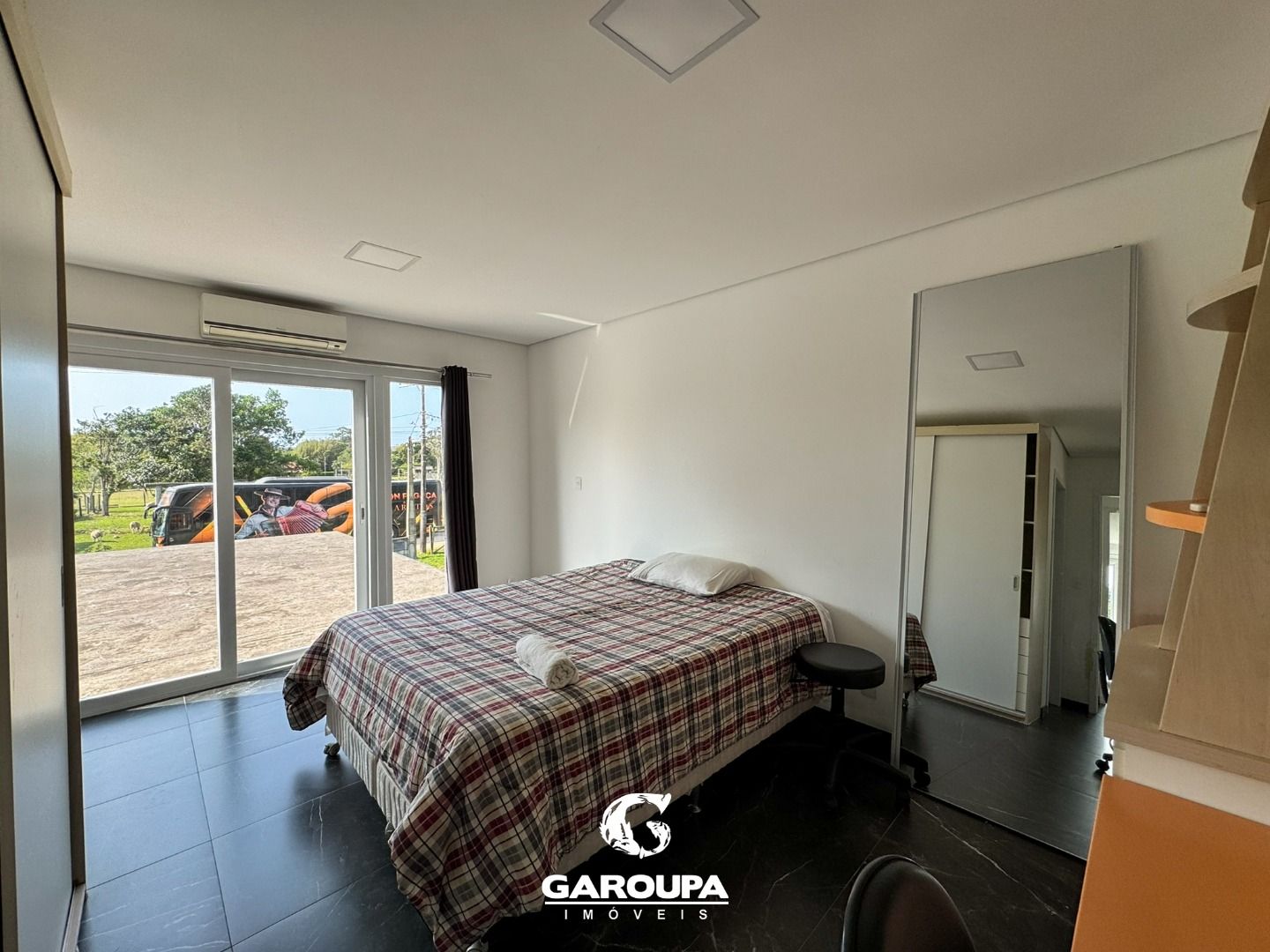 Casa à venda com 3 quartos, 400m² - Foto 9