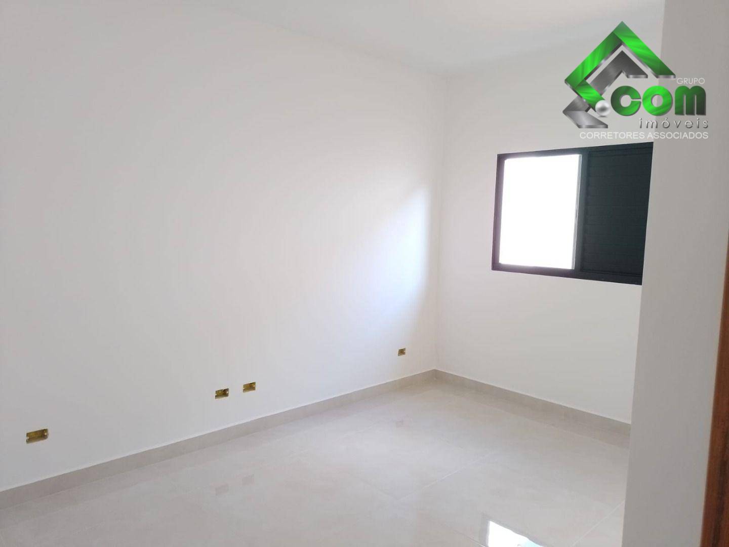 Casa à venda com 3 quartos, 93m² - Foto 5