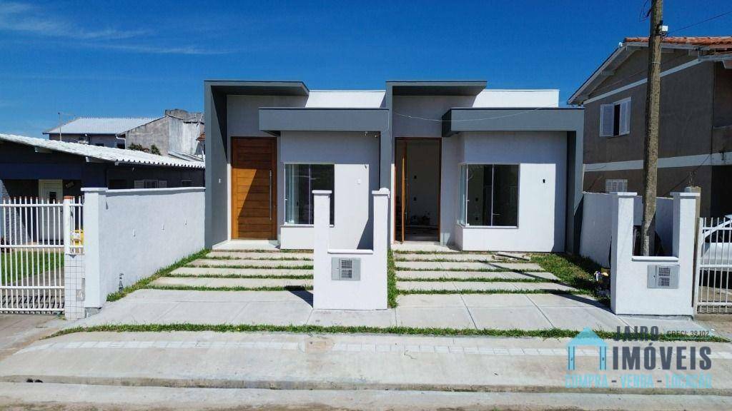 Casa à venda com 2 quartos, 74m² - Foto 1